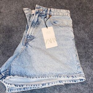 NWT Zara Jean Shorts